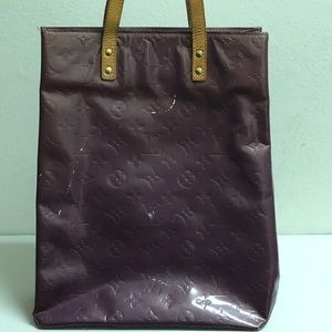 Louis Vuitton Vernis purple mm tote bag